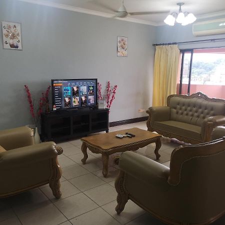 Homestay Marina Court Kota Kinabalu Esterno foto