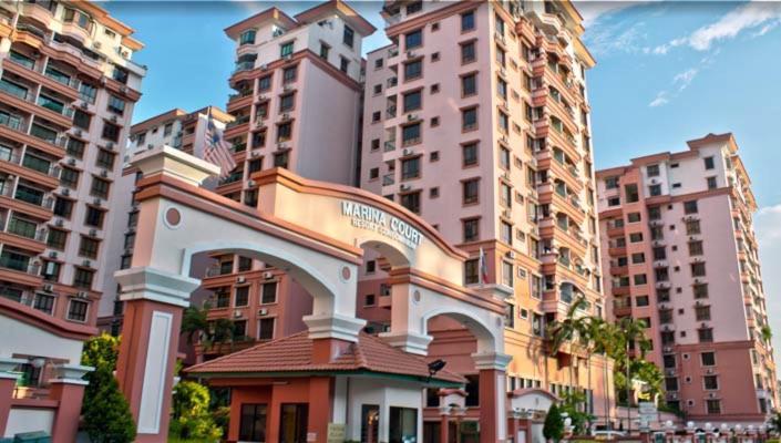 Homestay Marina Court Kota Kinabalu Esterno foto
