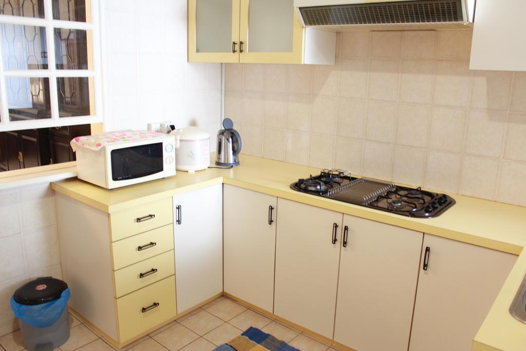 Homestay Marina Court Kota Kinabalu Esterno foto