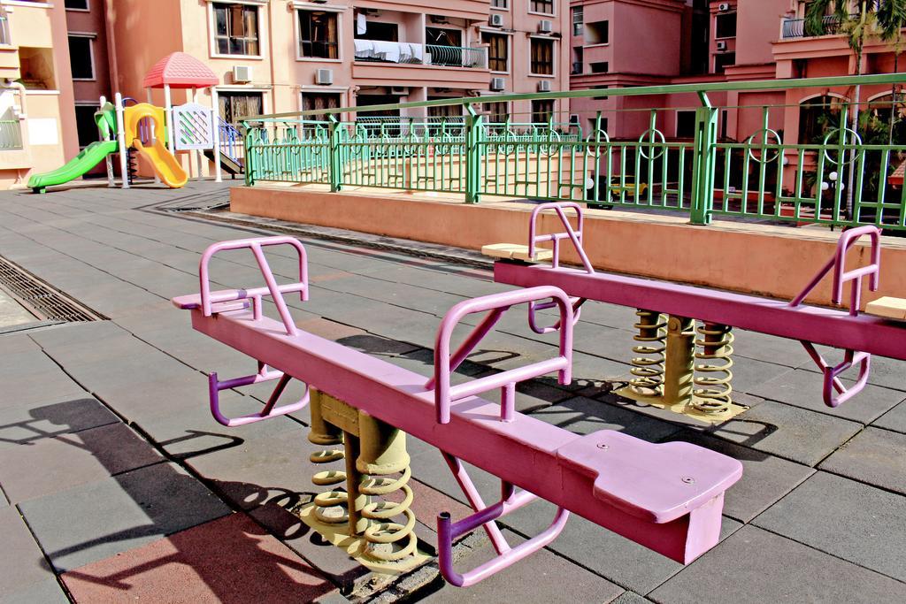 Homestay Marina Court Kota Kinabalu Esterno foto