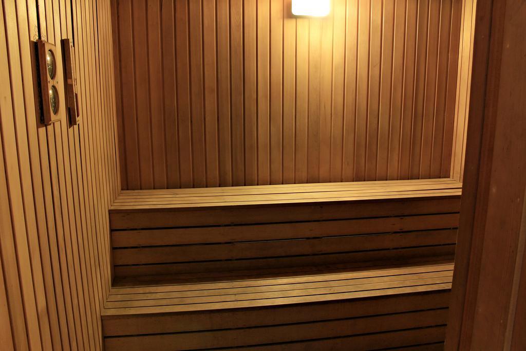 Homestay Marina Court Kota Kinabalu Esterno foto